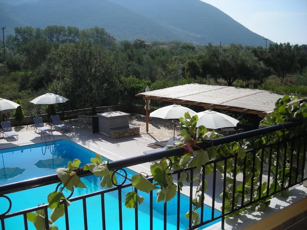 Fotini Studios Vassiliki Esterno foto