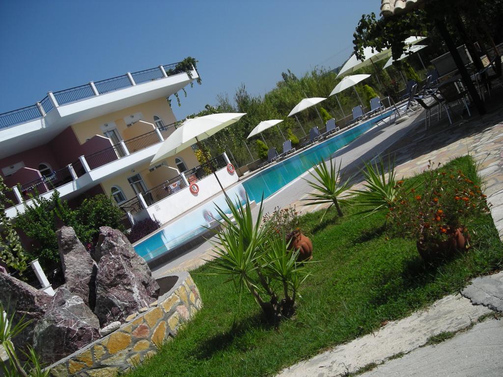 Fotini Studios Vassiliki Esterno foto